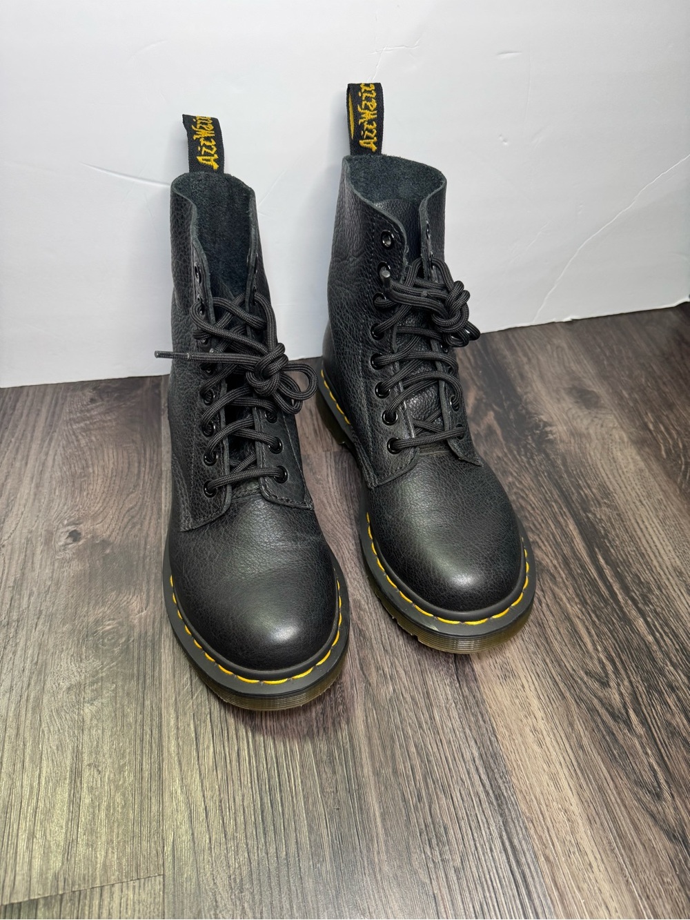 Dr Martens 1460 Pascal Virginia Boots Womens 6 Black Leather 8 Eye Combat - Picture 3 of 15